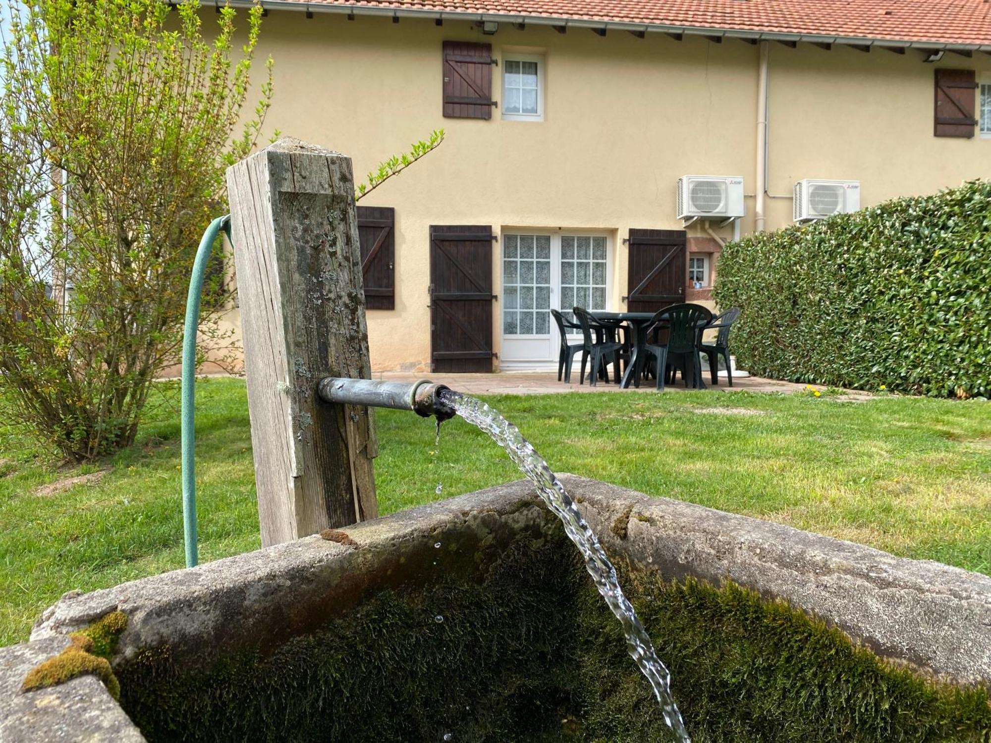Aux Trois Gites La Chapelle  エクステリア 写真